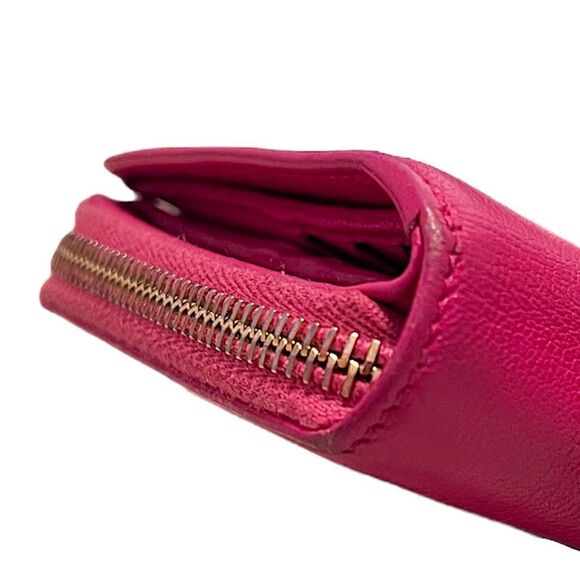 Authentic Yves Saint Laurent Calfskin Belle French Wallet In Fuchsia - Picture 6 of 15